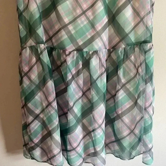 Ann Taylor Plaid Dress - Picture 4 of 13